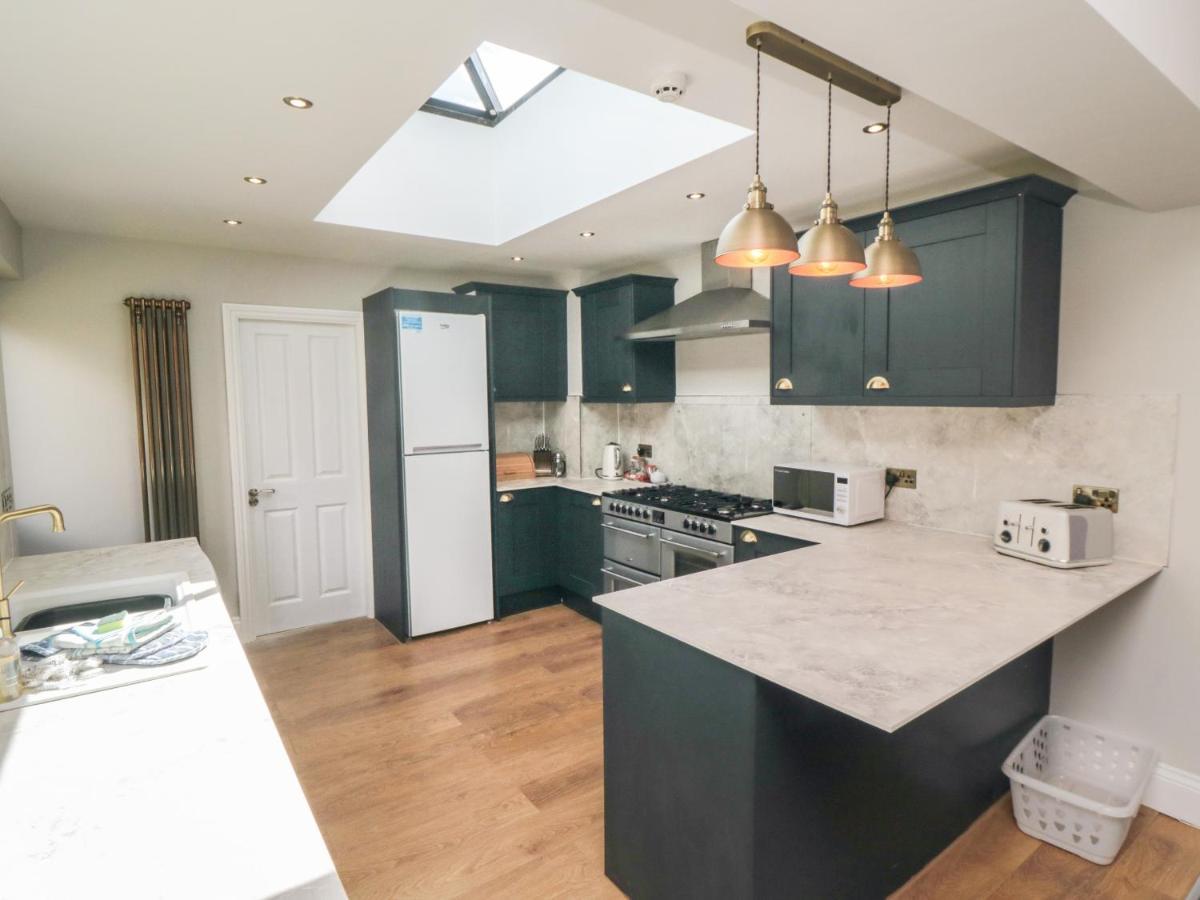 Wellington House Villa บริดลิงตัน ภายนอก รูปภาพ