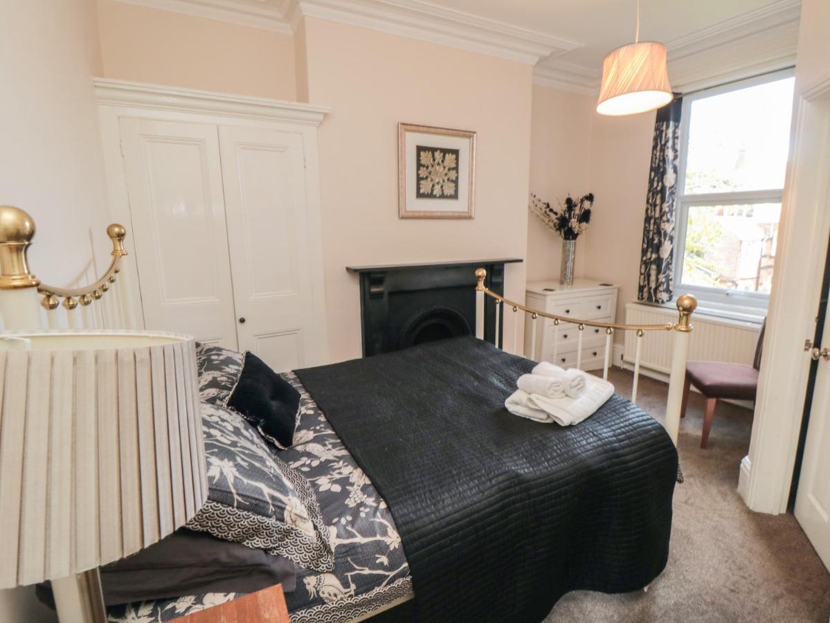 Wellington House Villa บริดลิงตัน ภายนอก รูปภาพ